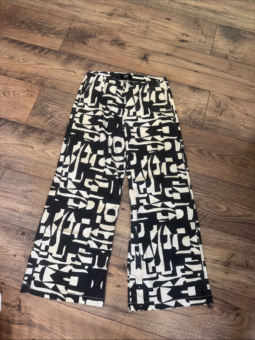 Kut from the Kloth printed pant size 2 - Picture 2 of 5